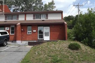 Freehold Townhouse for Sale, 47 Mississauga Ave, Elliot Lake, ON
