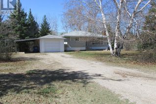 Bungalow for Sale, 200 Highway 35 N, Nipawin, SK