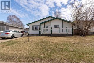 Detached House for Sale, 23 Maciver Street, Fort McMurray, AB