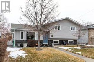 Detached House for Sale, 166 5 Street, Drumheller, AB