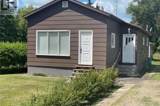 Detached House for Sale, 207 Queen Street, Raymore, SK