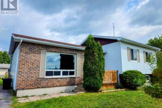 Detached House for Sale, 31 Brooks St, Manitouwadge, ON