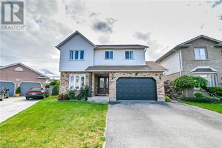 Detached House for Sale, 24 Sikorski Avenue, St. Catharines, ON