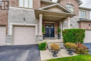 Freehold Townhouse for Sale, 99 Panabaker Drive Unit# 44, Ancaster, ON