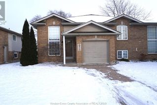 Semi-Detached House for Rent, 475 Merrill, LaSalle, ON