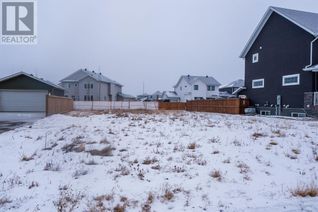 Land for Sale, 260 Beaverglen Close, Fort McMurray, AB
