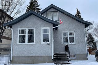 House for Sale, 215 N Avenue S, Saskatoon, SK