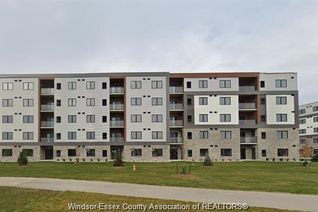 Condo Apartment for Rent, 2600 Sandwich West Parkway #111, LaSalle, ON