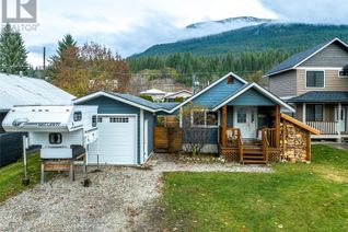 Detached House for Sale, 1408 Third Street W, Revelstoke, BC