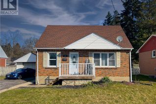 Detached House for Sale, 529 Devonshire Avenue, Woodstock, ON