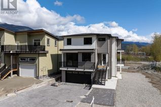 Detached House for Sale, 2047 Tiyata Boulevard, Pemberton, BC