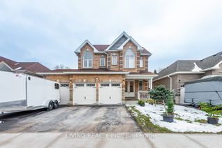 Detached House for Sale, 35 Bank St, Essa, ON