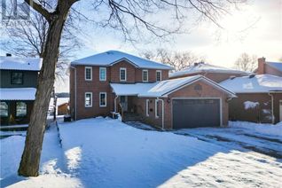 Detached House for Sale, 725 Broadview Avenue, Orillia, ON