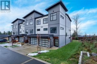 Townhouse for Sale, 623 Crown Isle Blvd #25, Courtenay, BC
