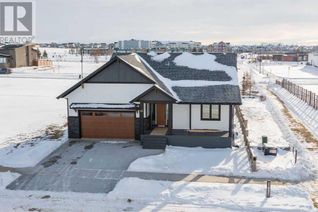 Bungalow for Sale, 25 Tranter Street, Red Deer, AB