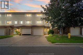 Townhouse for Sale, 393 Baldoon Road #20, Chatham, ON