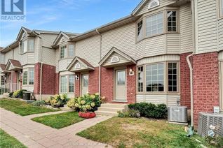 Townhouse for Rent, 70 Chapman Crt #Th 66, London, ON