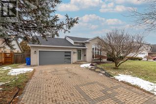 Raised Ranch-Style House for Sale, 80 London Drive, Chatham, ON