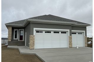 Bungalow for Sale, 45 Darby Cr, Spruce Grove, AB