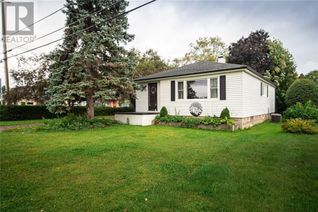 Detached House for Sale, 438 Boundary Road, Pembroke, ON