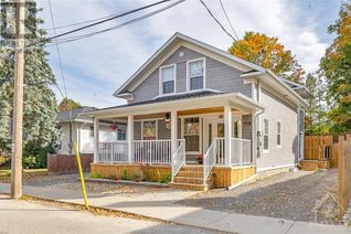 Detached House for Sale, 118 Brock Street E, Merrickville, ON