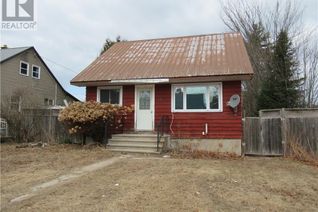 Detached House for Sale, 14 Laurentian Street, Deep River, ON