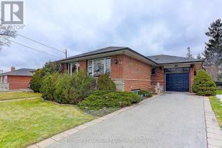 Detached House for Sale, 30 Sun Row Dr, Toronto, ON