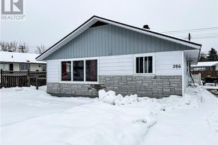 Detached House for Sale, 286 Mississauga Avenue, Elliot Lake, ON