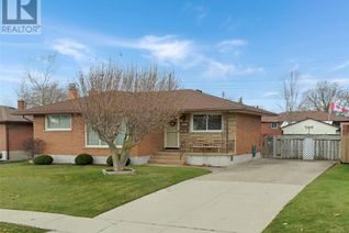 Bungalow for Sale, 100 Richmond Street, Thorold, ON