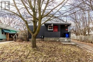 House for Sale, 43 Hickory Street W, Waterloo, ON