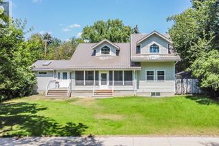 Detached House for Sale, 32 Evergreen Park Close W, Brooks, AB