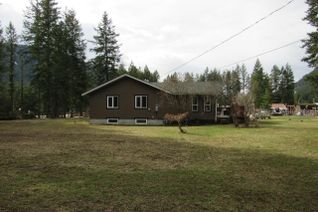 House for Sale, 2015 Highway 3a, Castlegar, BC