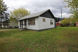 House for Sale, 312 6th Avenue, Nakusp, BC