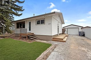 House for Sale, 215 Earl Street, Balcarres, SK