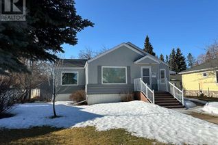 Bungalow for Sale, 4507 Moore Crescent, Red Deer, AB