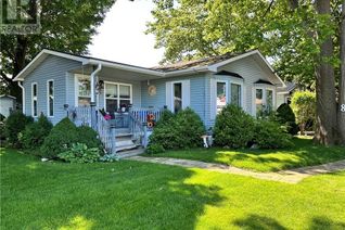 Bungalow for Sale, 8 Algonquin Lane, Ashfield-Colborne-Wawanosh, ON