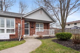 Condo Townhouse for Sale, 226 Vansickle Road Unit# 10, St. Catharines, ON