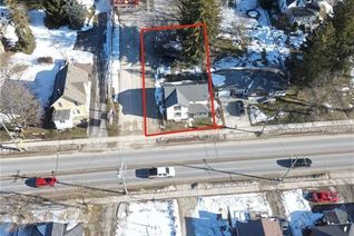 Detached House for Sale, 352 Main Street N, Mount Forest, ON