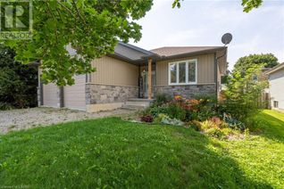 Bungalow for Sale, 63 Wellington Street, Exeter, ON