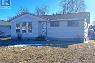 Bungalow for Sale, 42 Superior Ave, Terrace Bay, ON