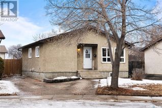 Detached House for Sale, 742 Vanier Drive N, Regina, SK