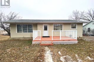 Detached House for Sale, 319 Shaw Street, Herbert, SK