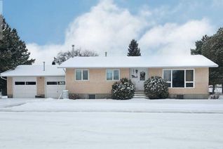 Bungalow for Sale, 10 Coutts Street, Hughenden, AB