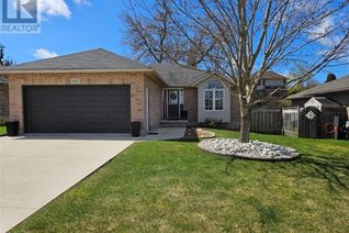 Detached House for Sale, 688 22nd Avenue, Hanover, ON