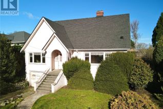 Detached House for Sale, 2754 Bowker Ave, Oak Bay, BC