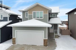 Detached House for Sale, 83 Livingston Close, Red Deer, AB