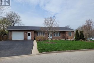 Property for Sale, 118 Fairway Heights, Markdale, ON