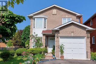 Detached House for Sale, 20 Newmill Cres, Richmond Hill, ON