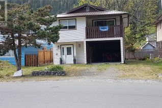 Detached House for Sale, 324 Alpine View Dr, Tahsis, BC