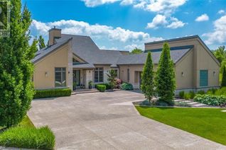Detached House for Sale, 5 Melrose Drive, Niagara-on-the-Lake, ON